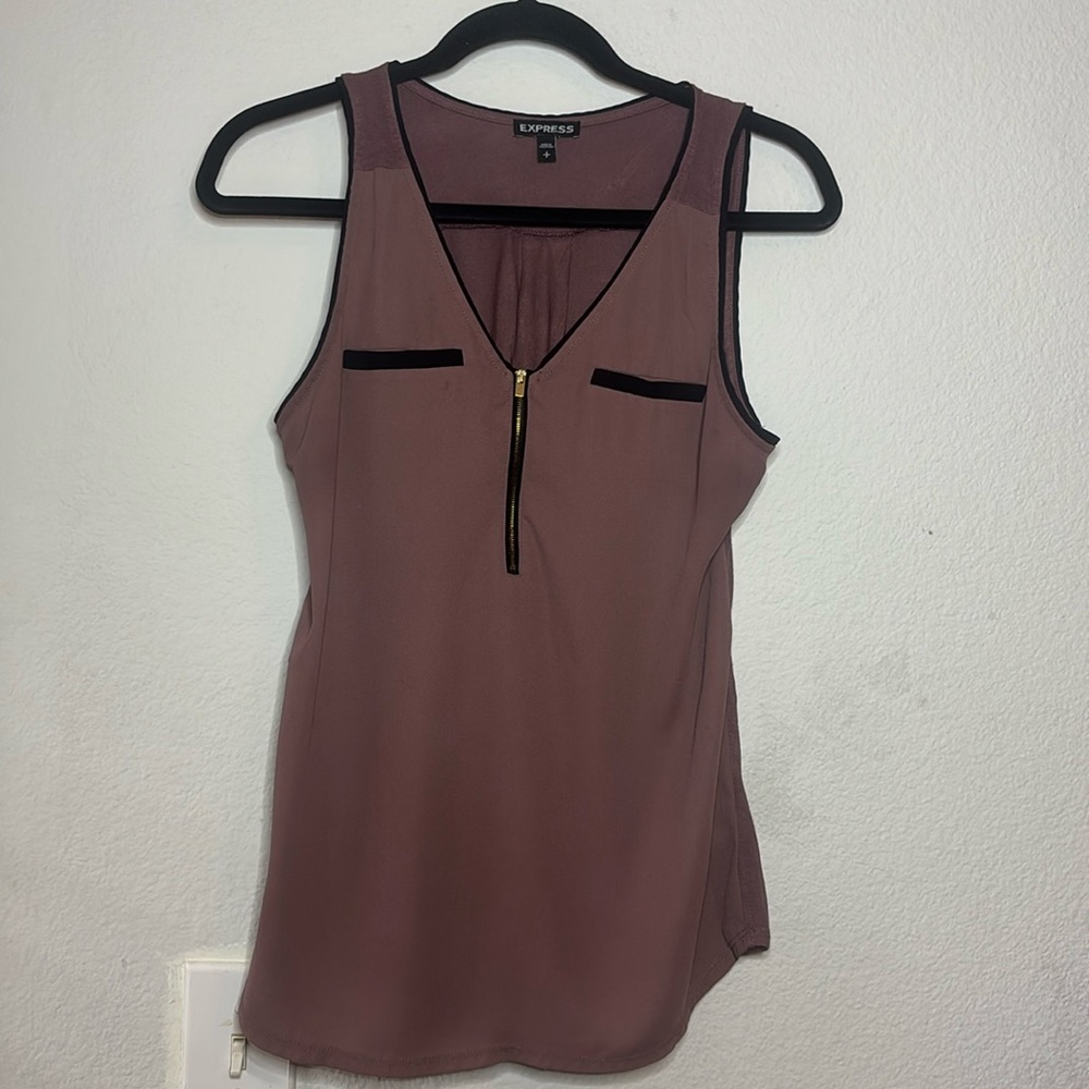 Express Front Zip Hudson Piped Tank Top Dusty Purple & black lining around neck